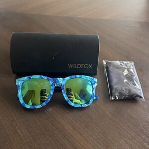 Wildfox Couture Classic Fox Blue Marble Mirrored Sunglasses w/ Case